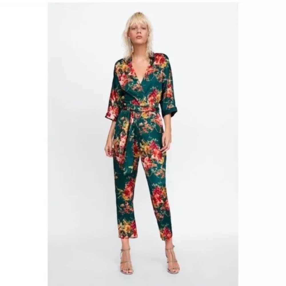 NWT Zara Green Floral Collar Kimono Jumpsuit